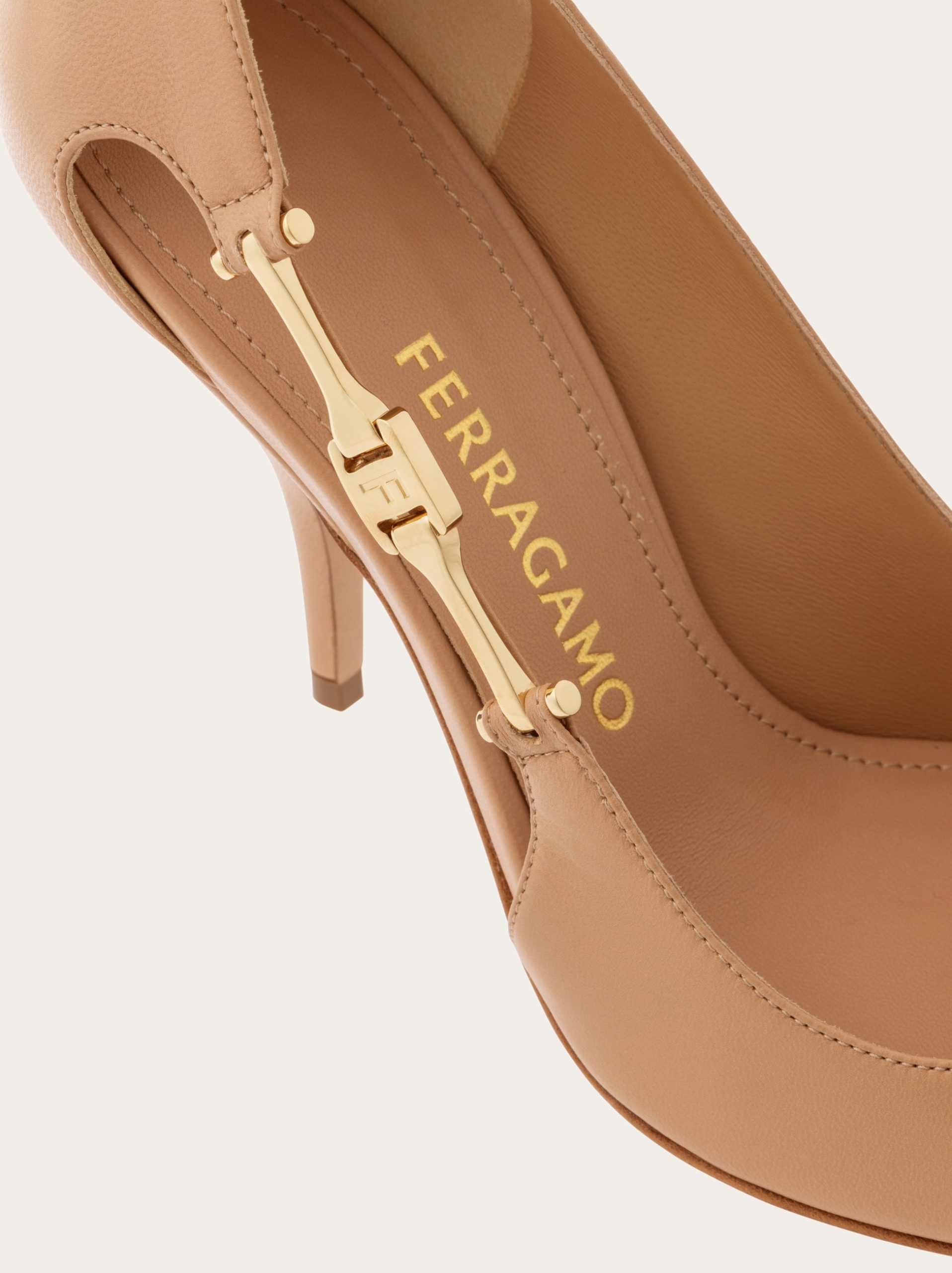 Ferragamo F buckle pump - Image 2